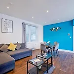 Imperial Middlesex Street Apartments