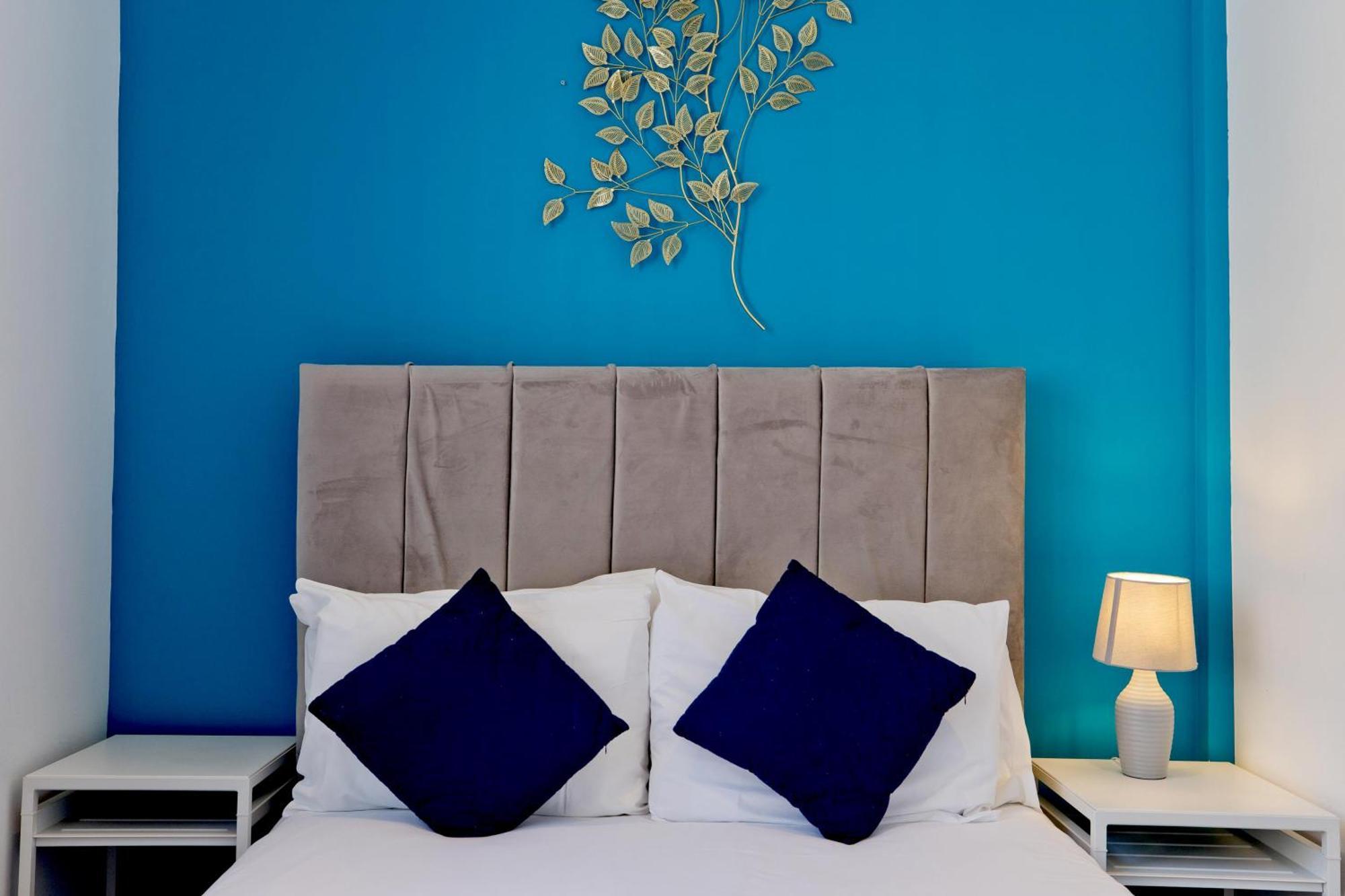 Imperial Middlesex Street Apartment London